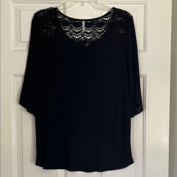free to fly Tops - Elegant Black Lace Women's Blouse